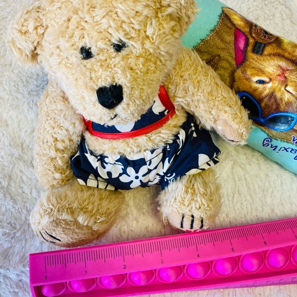 ❤️🌺Hawaii Kitty Tee & vintage bear - Picture 9 of 12